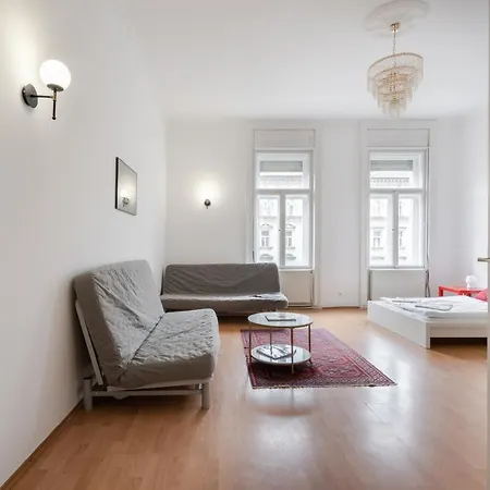 Apartment Megszunt - Erzsebet Krt 37